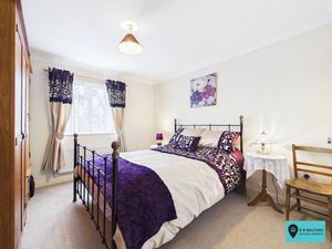 Bedroom- click for photo gallery